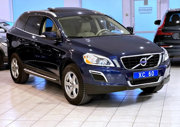 Volvo XC 60 cena 79000 przebieg: 214700, rok produkcji 2013 z Nowe Miasto nad Pilicą małe 379